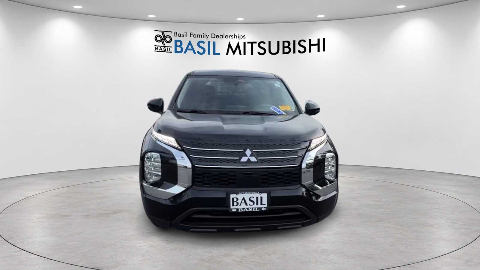 Used 2024 Mitsubishi Outlander ES S-AWC