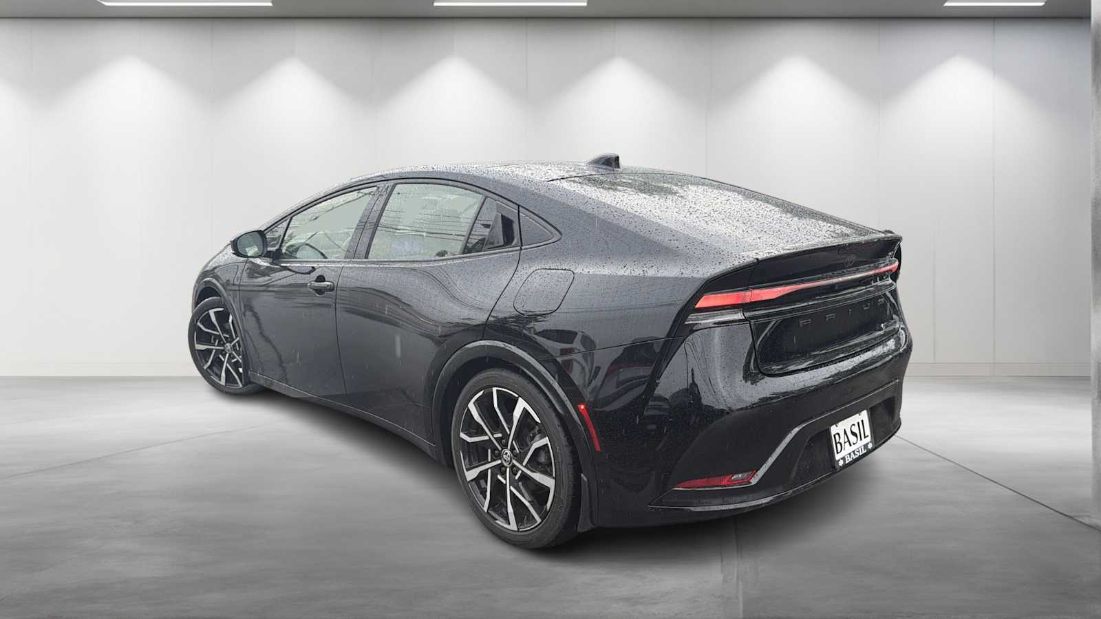 Used 2024 Toyota Prius Prime XSE Hatchback