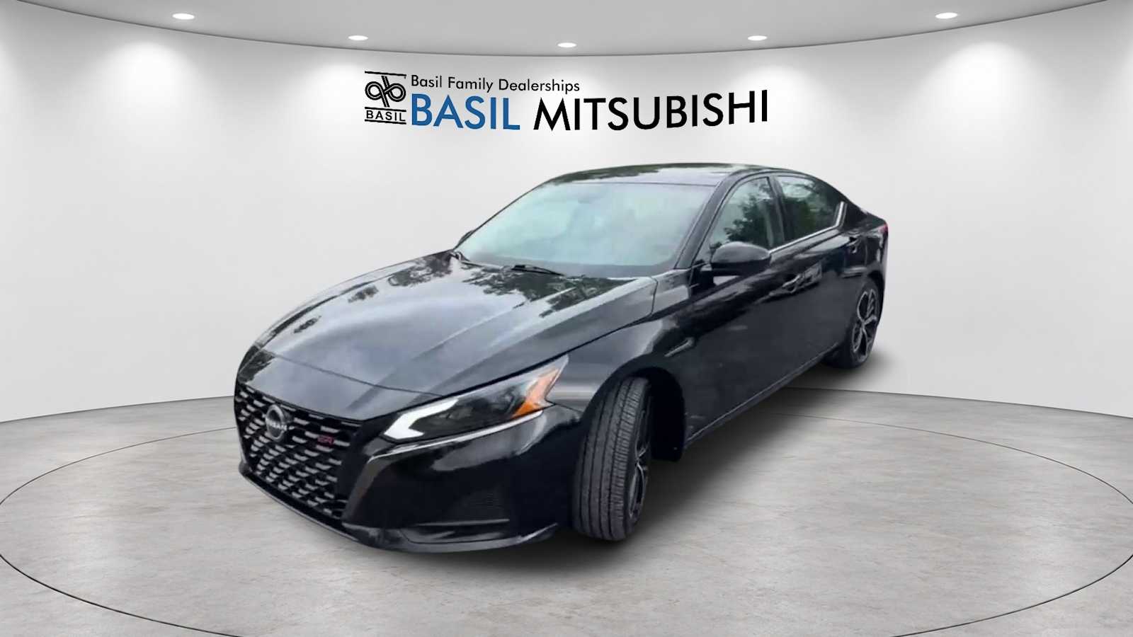Used 2024 Nissan Altima 2.5 SR AWD Sedan