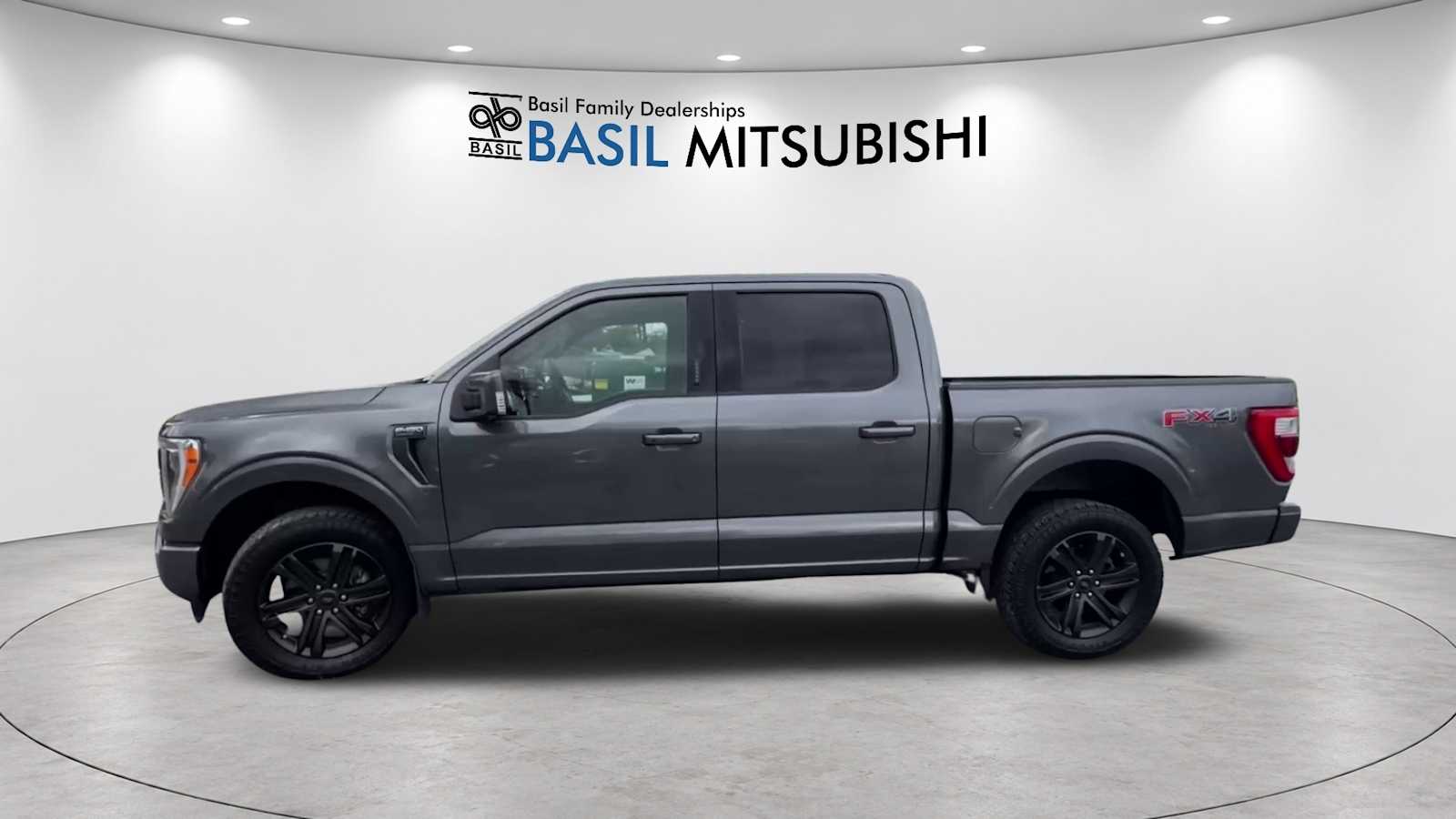 Used 2022 Ford F-150 Lariat Truck SuperCrew Cab