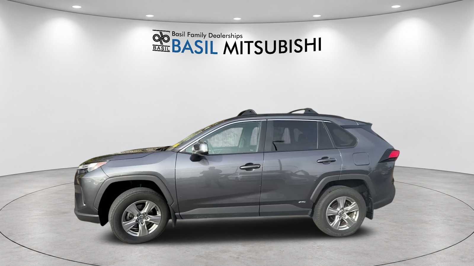 Used 2024 Toyota RAV4 Hybrid XLE SUV