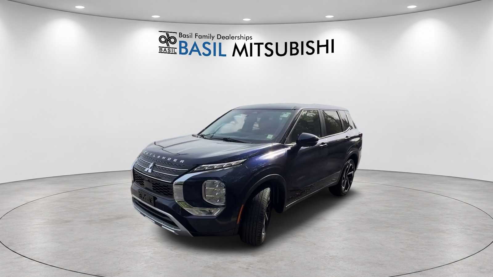Used 2024 Mitsubishi Outlander SE SUV