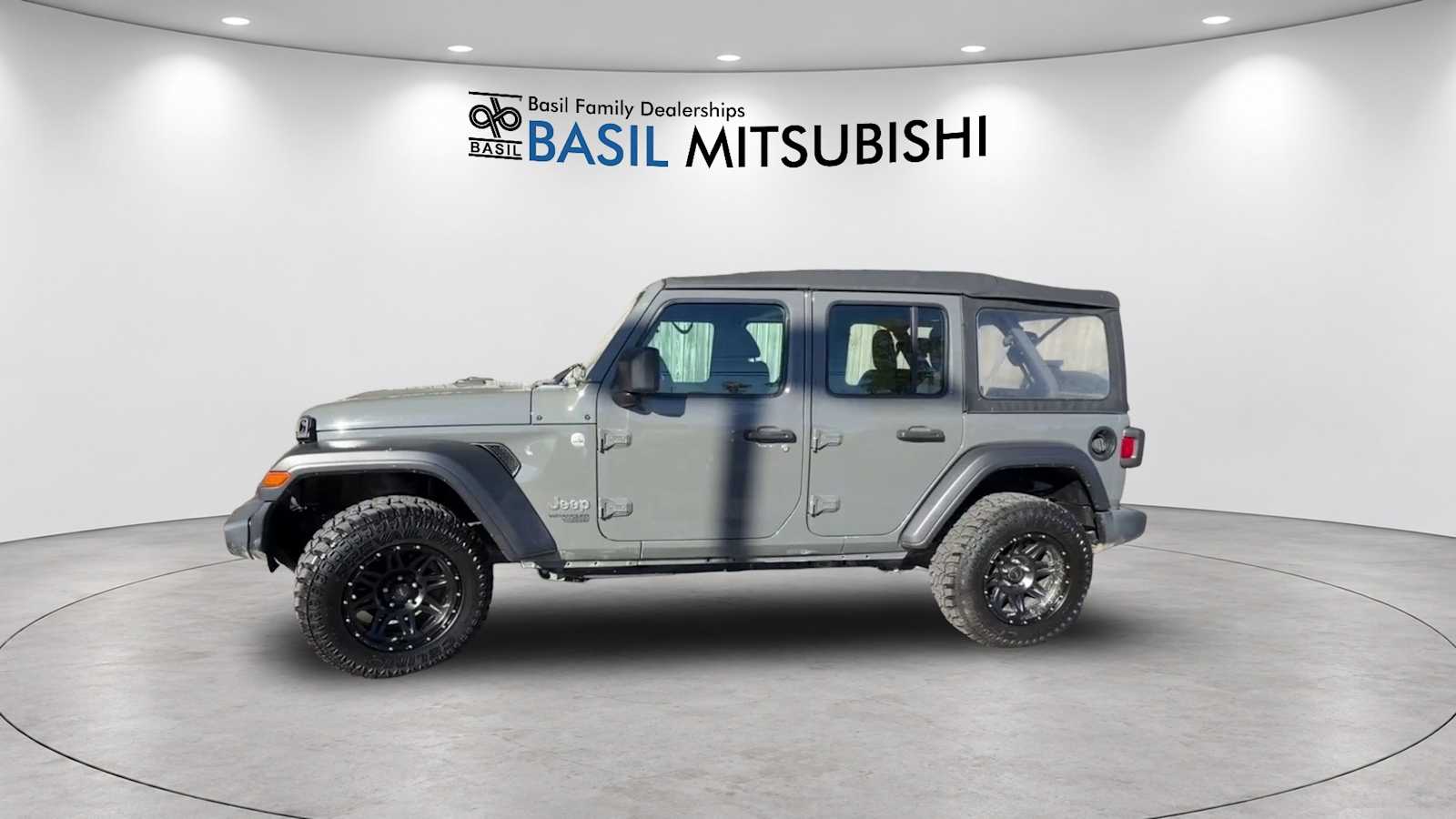 Used 2021 Jeep Wrangler Unlimited Sport SUV