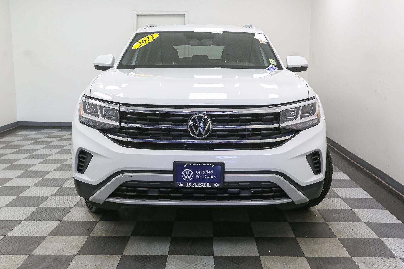 Certified 2022 Volkswagen Atlas Cross Sport 2.0T SE SUV