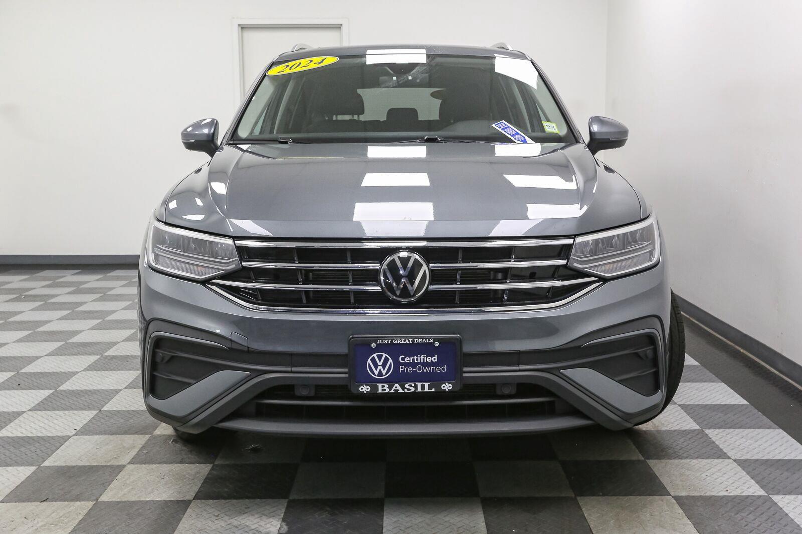 Certified 2024 Volkswagen Tiguan SE SUV