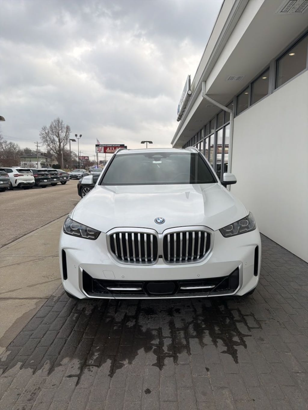 New 2026 BMW X5 xDrive50e SUV
