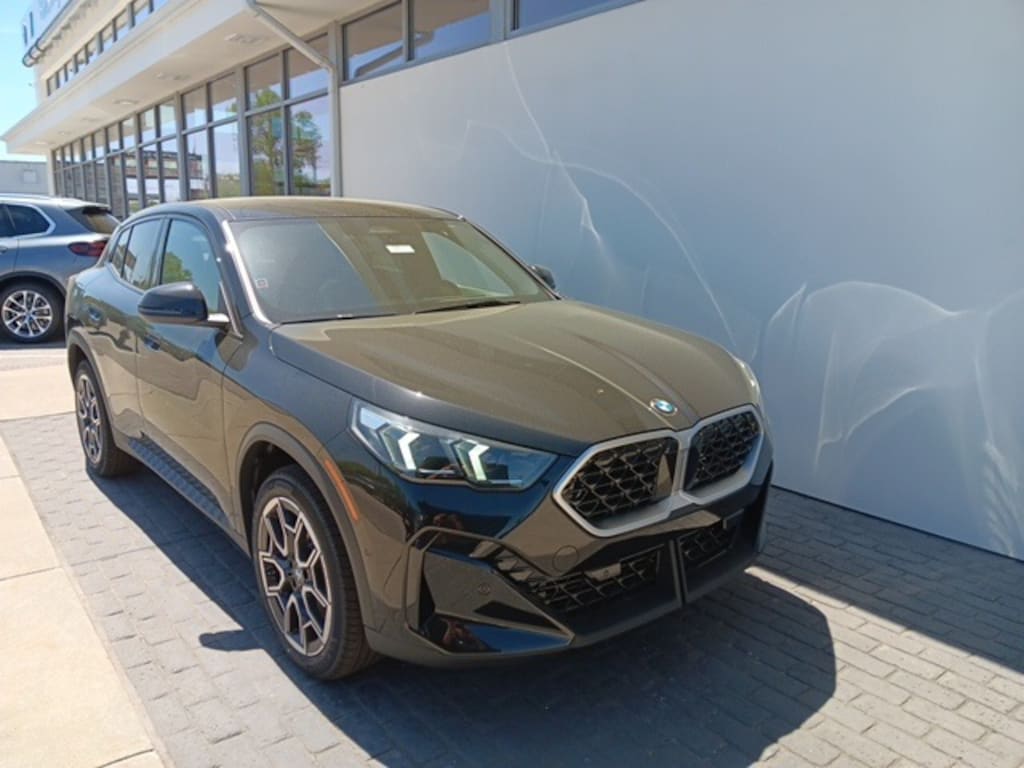 New 2025 BMW X2 xDrive28i SUV