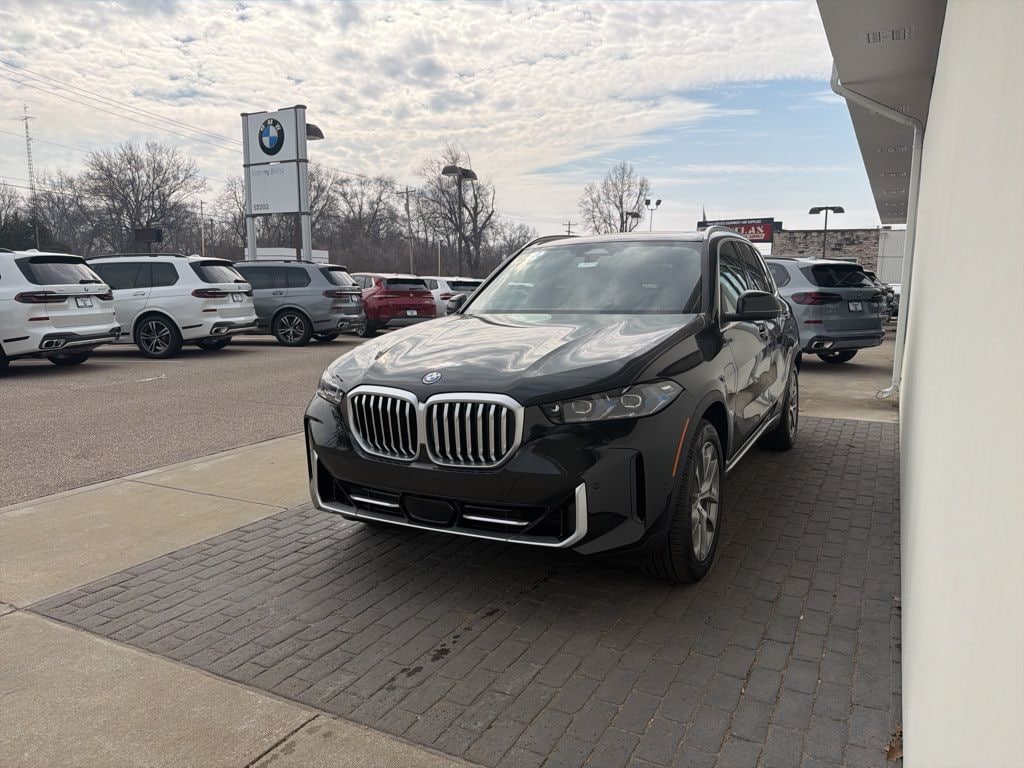 New 2026 BMW X5 xDrive50e SUV