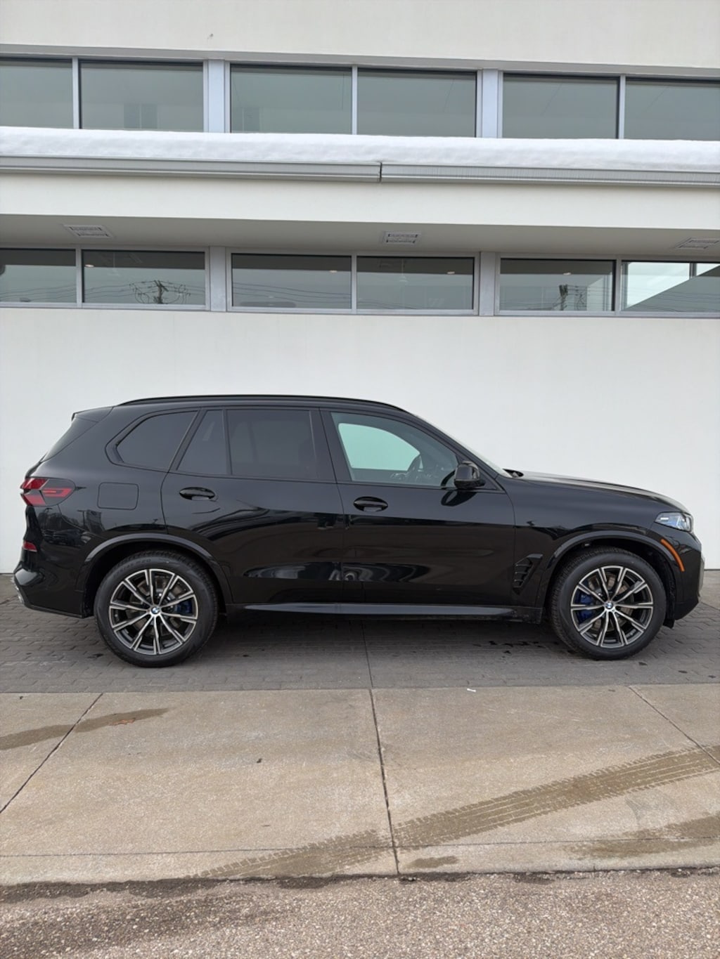New 2026 BMW X5 M60i SUV