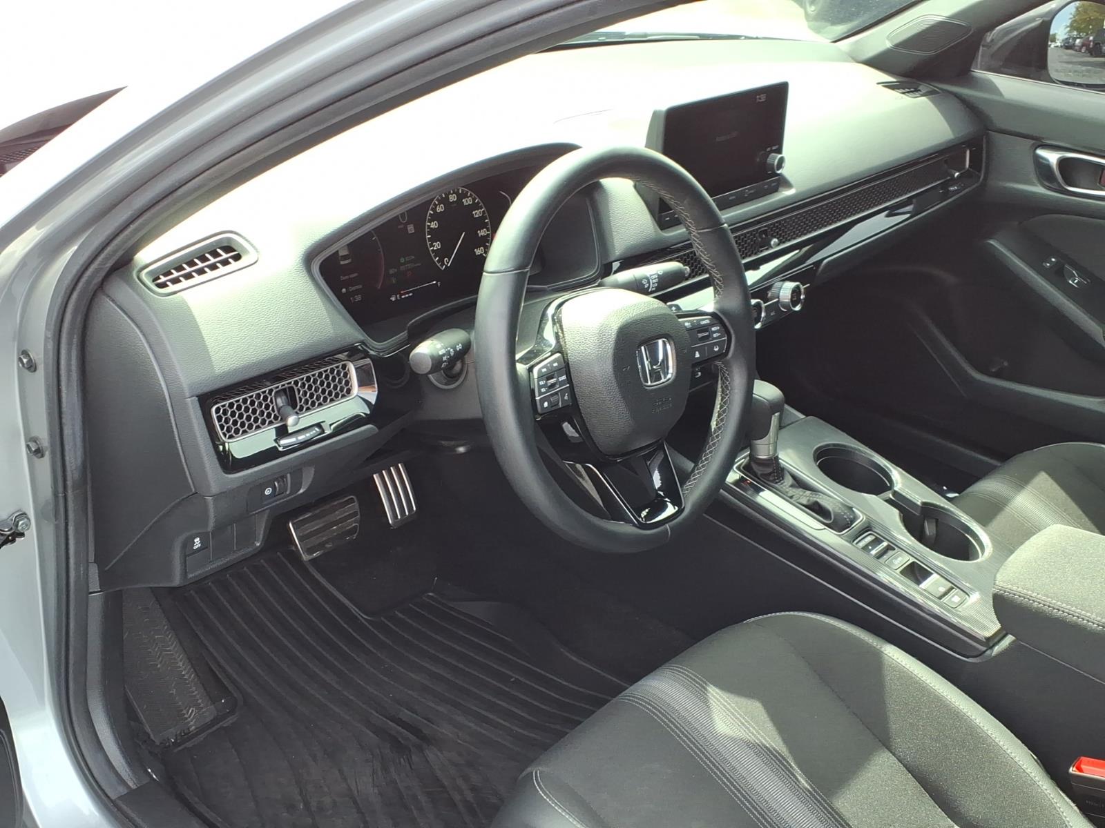 2025 Honda Civic Sport - Photo 5
