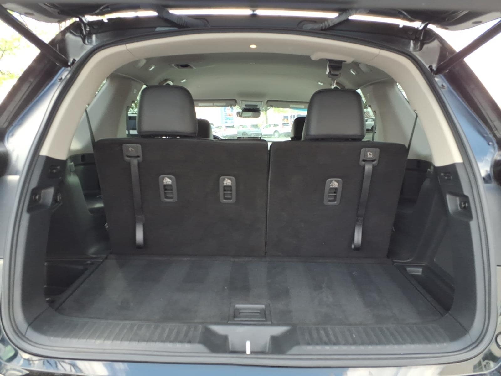 2025 Honda Pilot EX-L - Photo 11