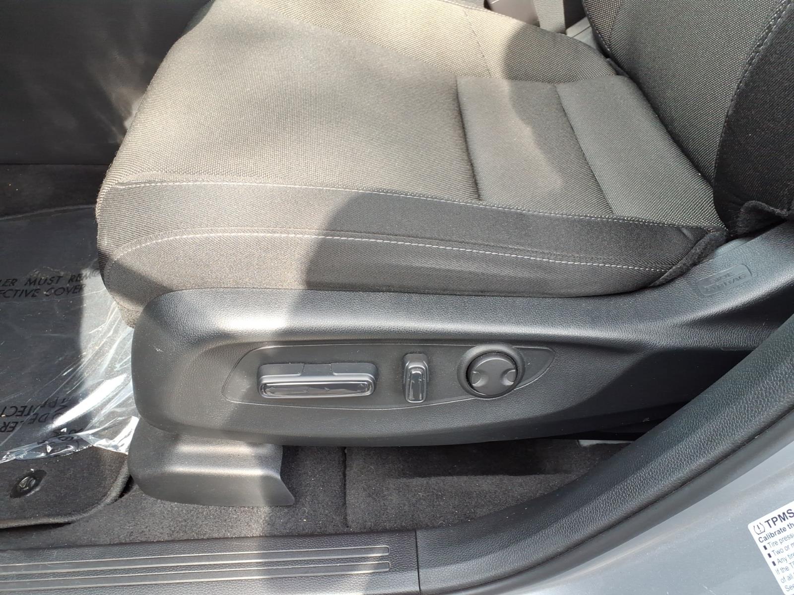 2024 Honda CR-V EX - Photo 14