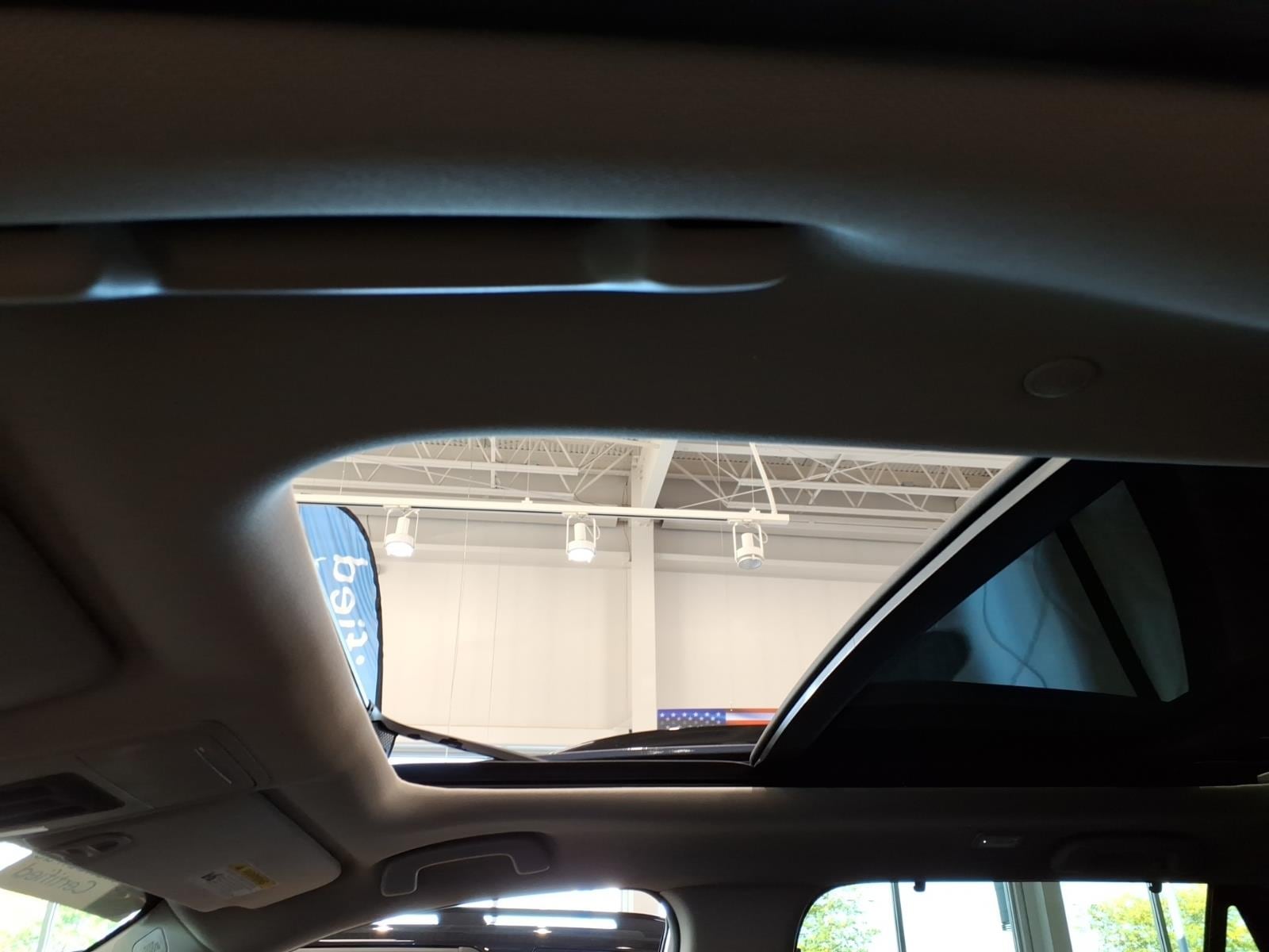 2026 Honda Pilot Touring - Photo 6
