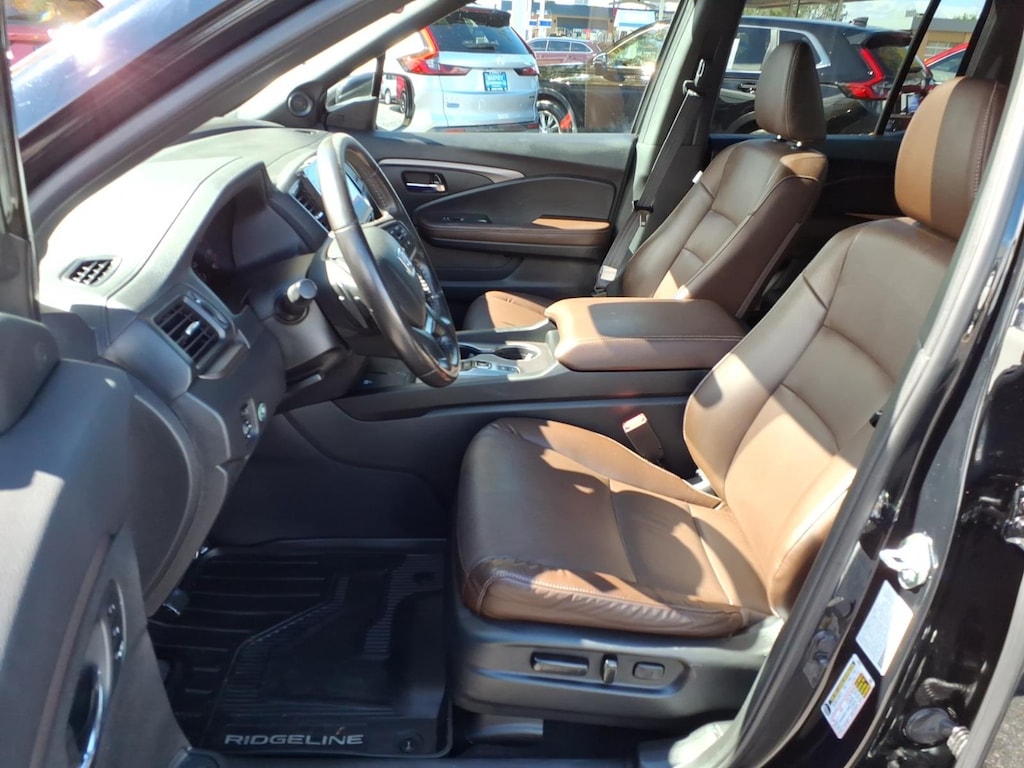 Certified 2025 Honda Ridgeline RTL Truck