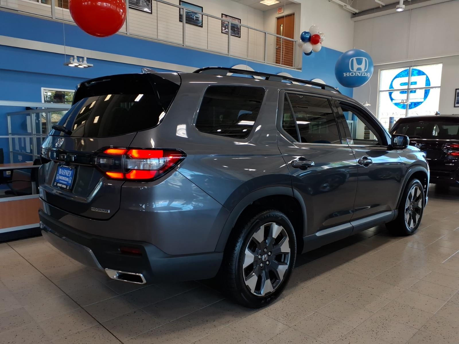 2026 Honda Pilot Touring - Photo 11
