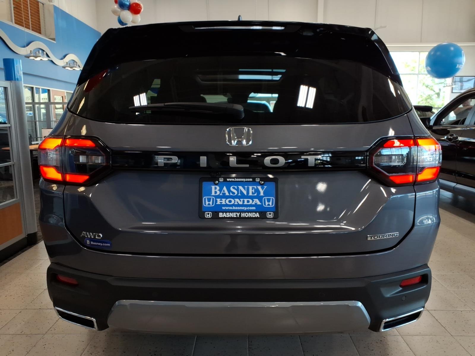 2026 Honda Pilot Touring - Photo 10