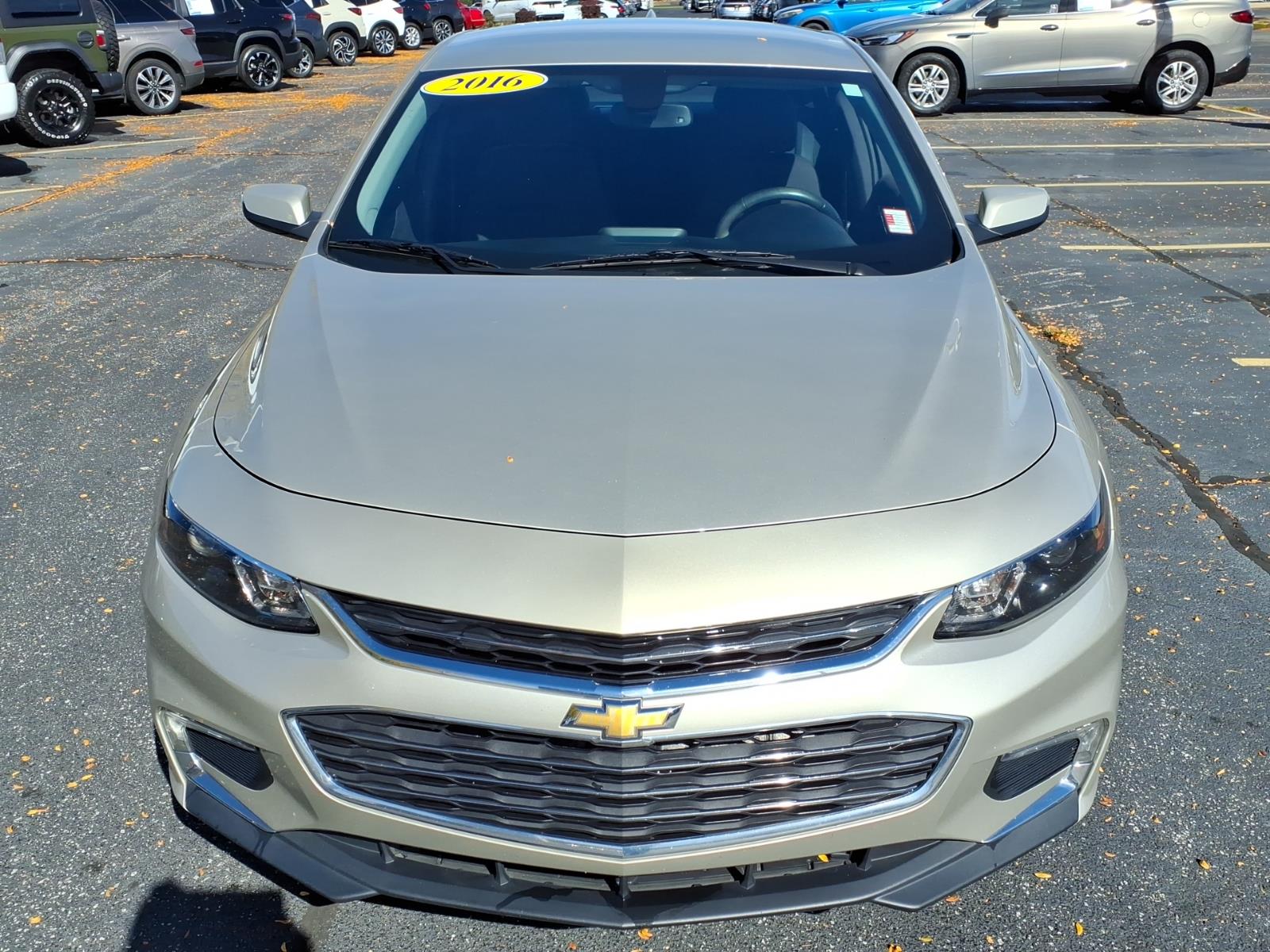 Used 2016 Chevrolet Malibu 1LT with VIN 1G1ZE5ST9GF201229 for sale in Mishawaka, IN