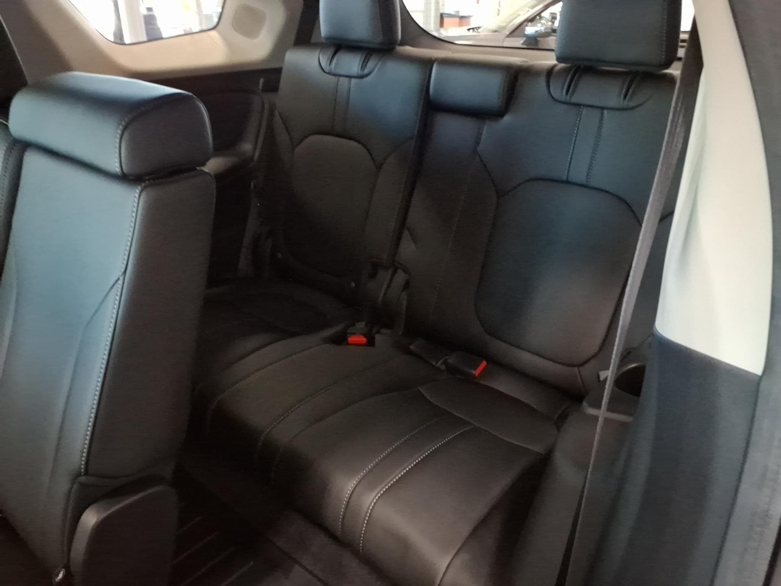 2026 Honda Pilot Touring - Photo 8