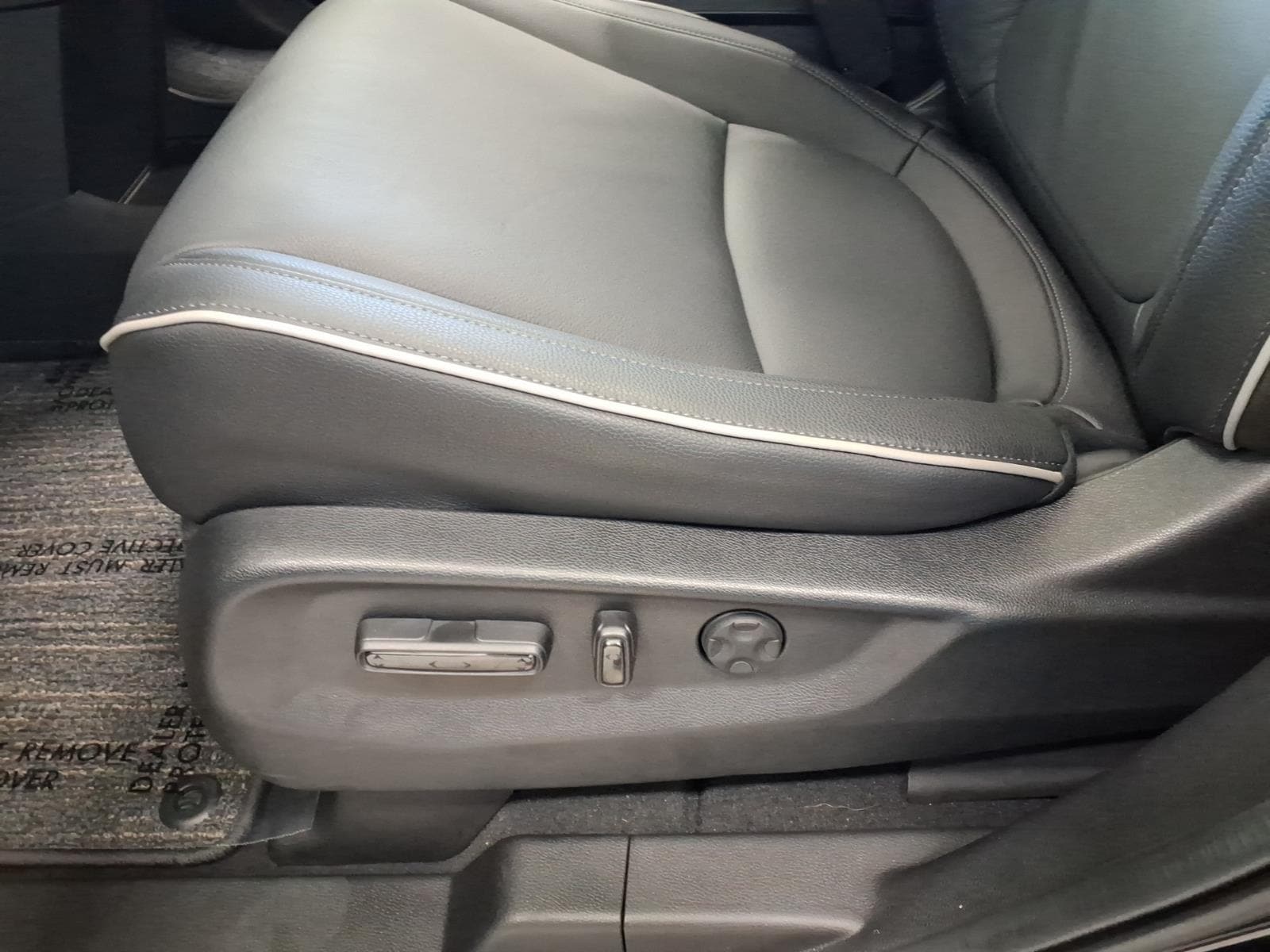 2026 Honda Odyssey Touring - Photo 15