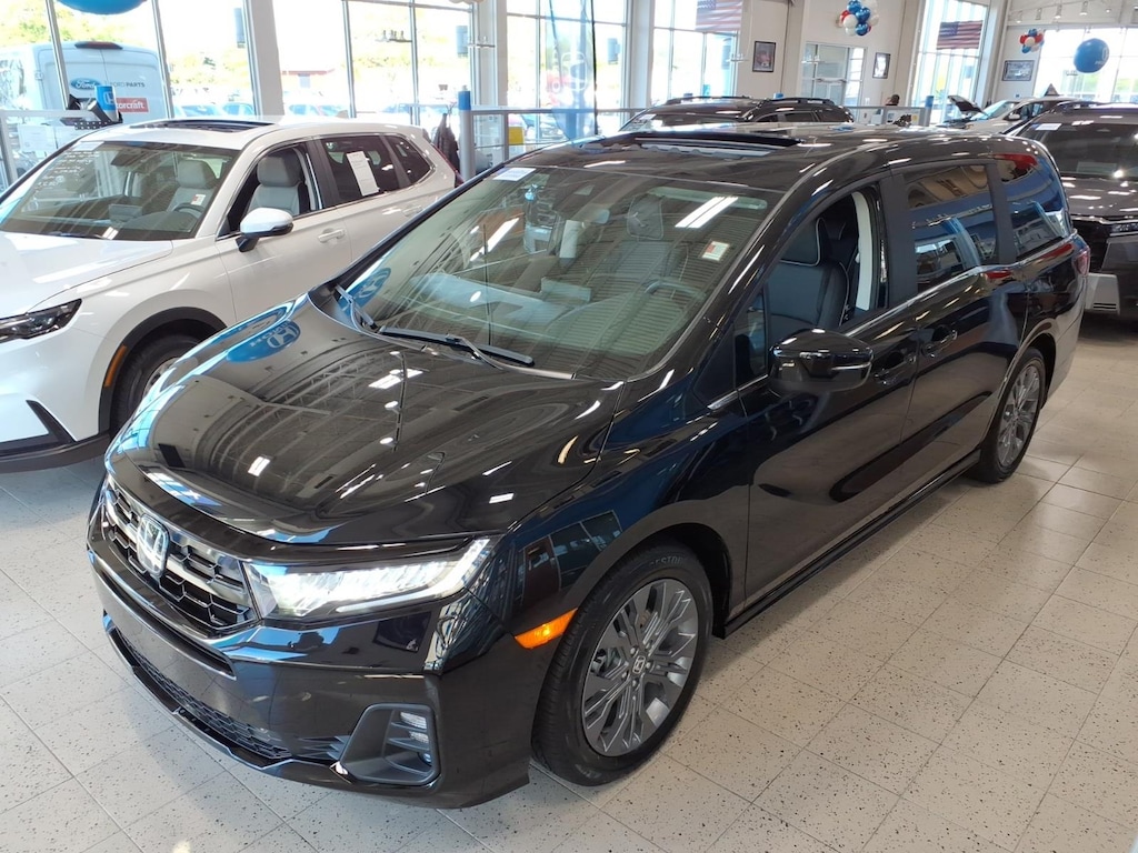 Certified 2026 Honda Odyssey Touring Van Passenger