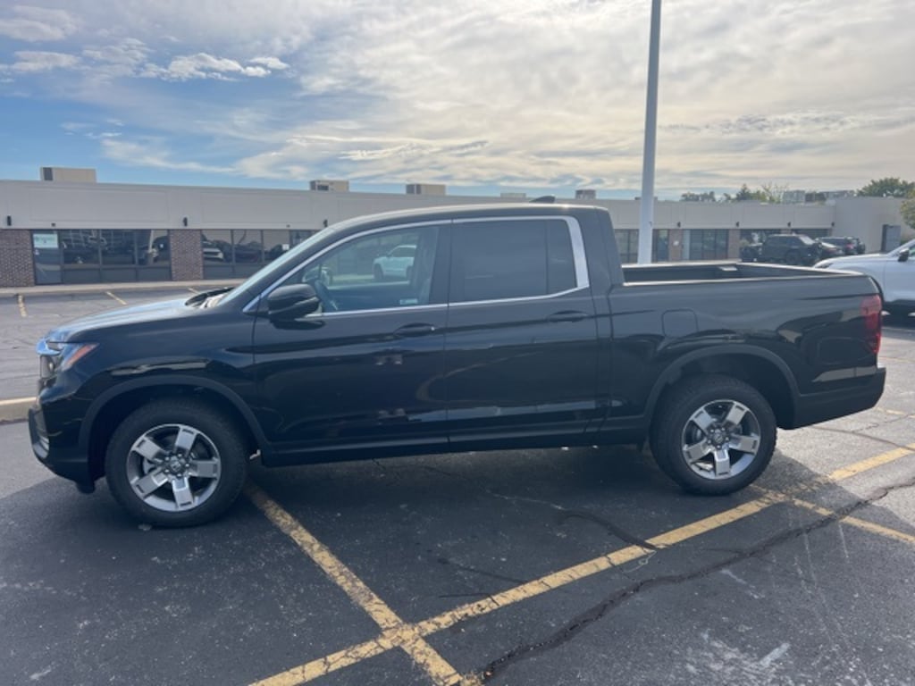 New 2026 Honda Ridgeline RTL Truck Crew Cab