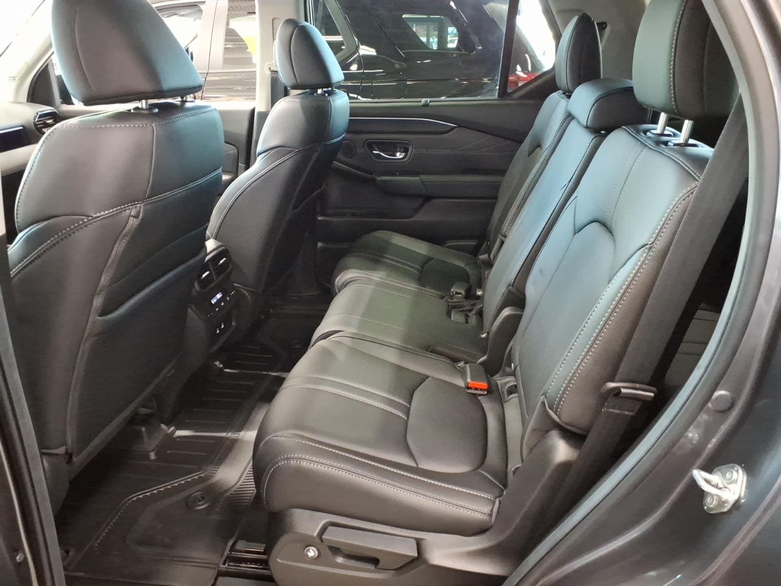 2026 Honda Pilot Touring - Photo 7