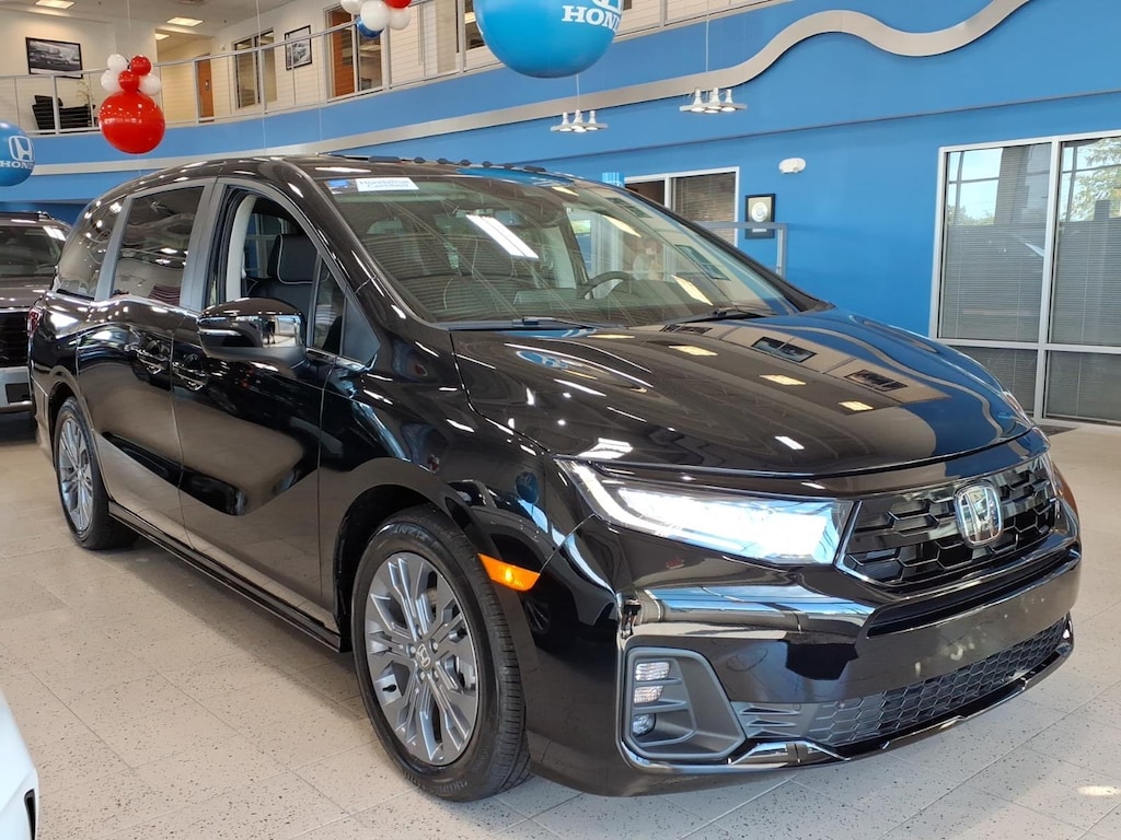 Certified 2026 Honda Odyssey Touring Van Passenger