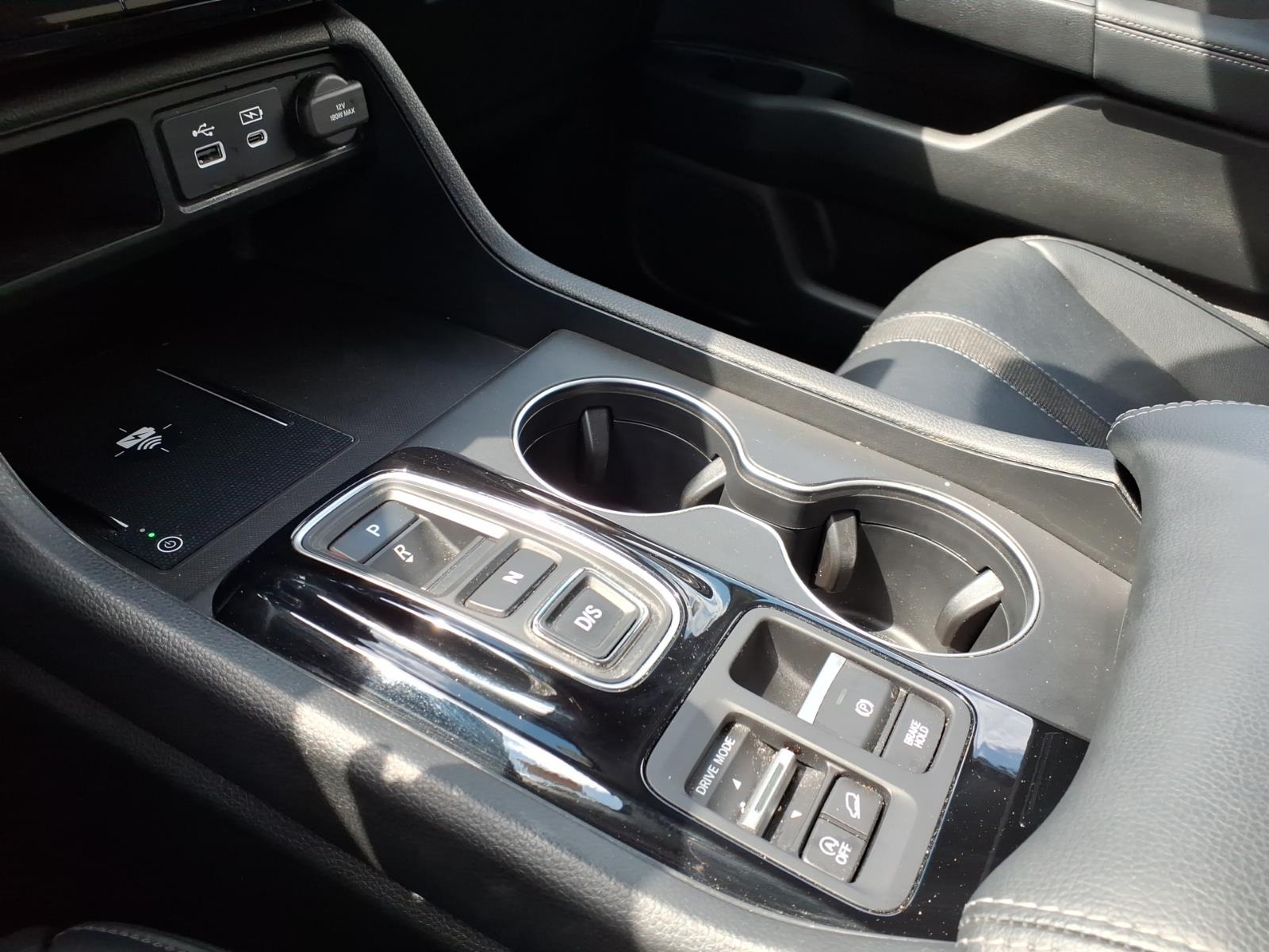 2025 Honda Pilot EX-L - Photo 19