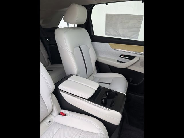 2026 Mazda CX-90 Premium Plus Package - Photo 23