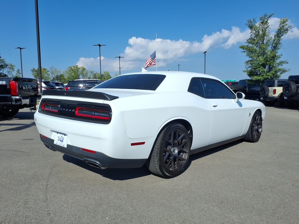 Used 2016 Dodge Challenger R/T Scat Pack Coupe