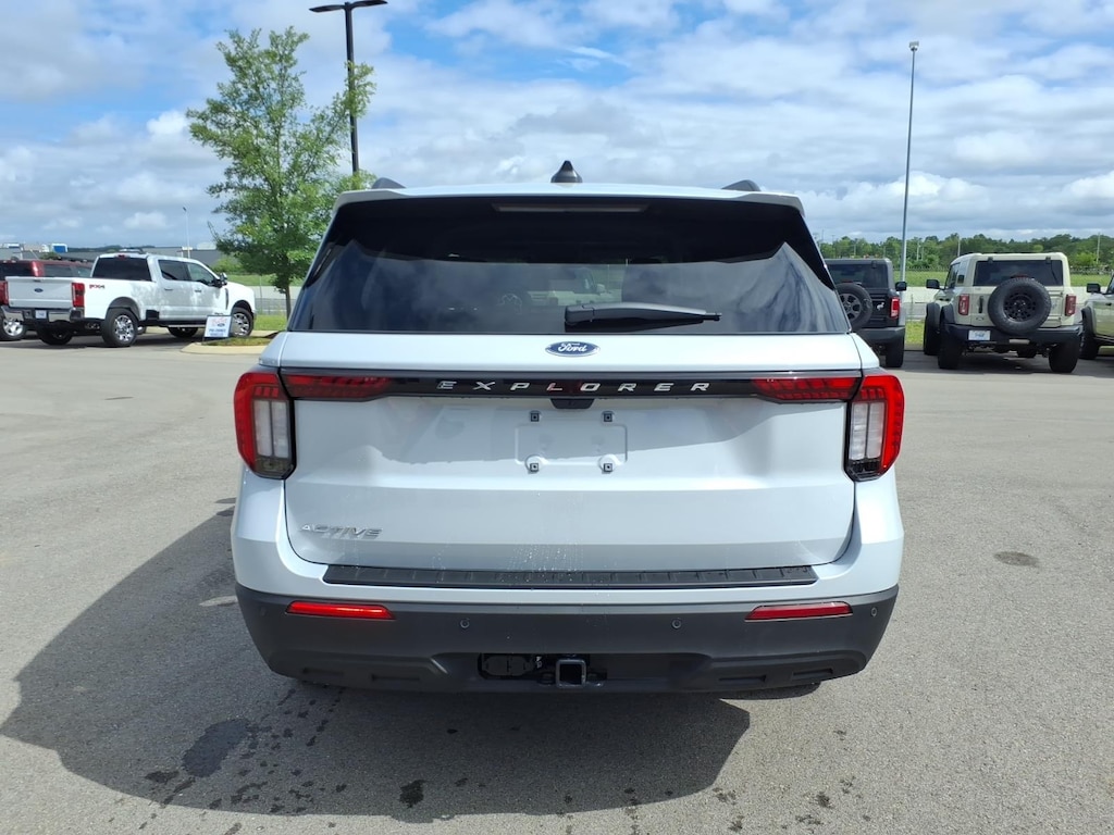 New 2026 Ford Explorer Active SUV