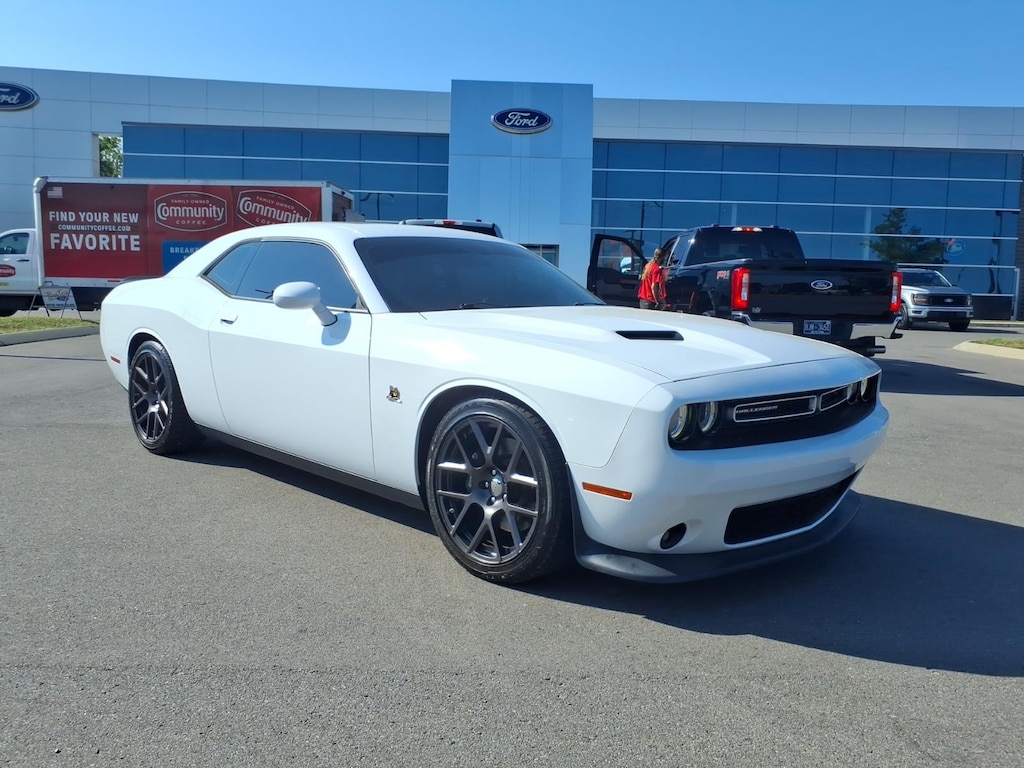 Used 2016 Dodge Challenger R/T Scat Pack Coupe