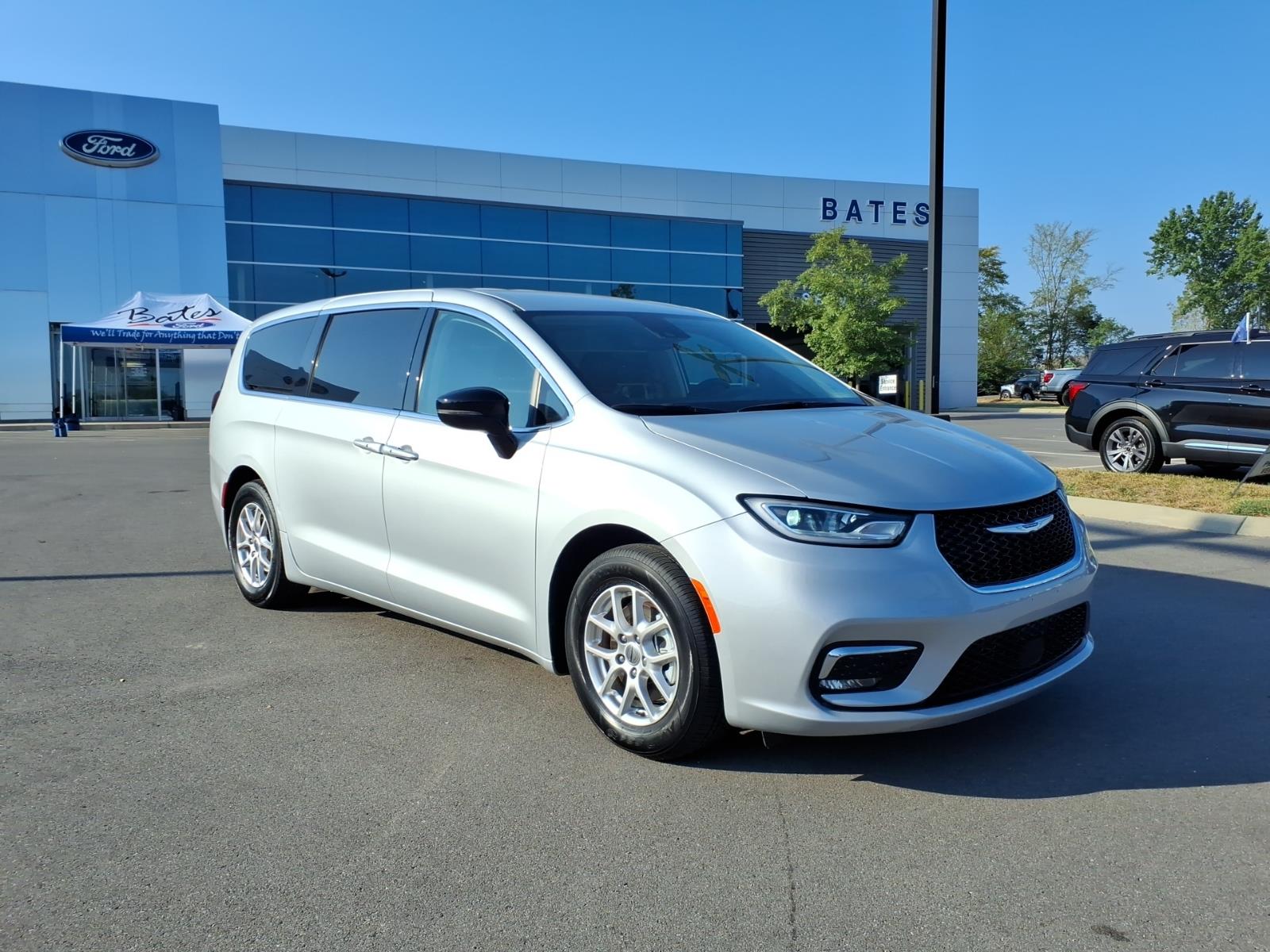 2024 Chrysler Pacifica