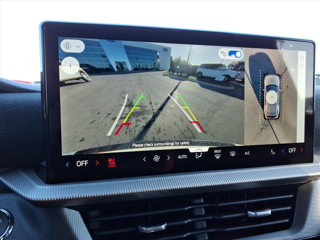2026 Ford Explorer ST-Line - Photo 21