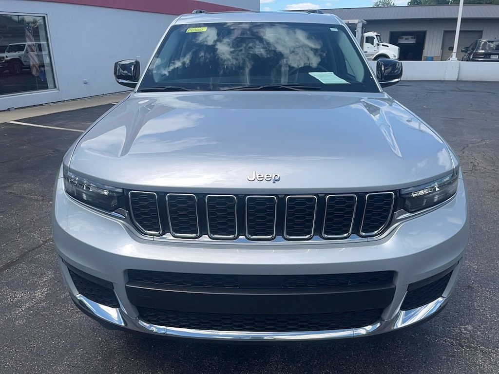 Used 2023 Jeep Grand Cherokee L Limited SUV