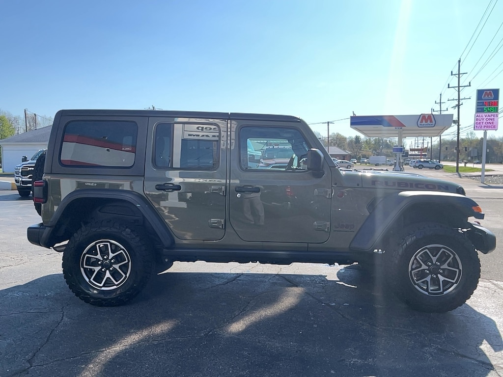 Used 2025 Jeep Wrangler Rubicon 4WD Sport Utility Vehicles