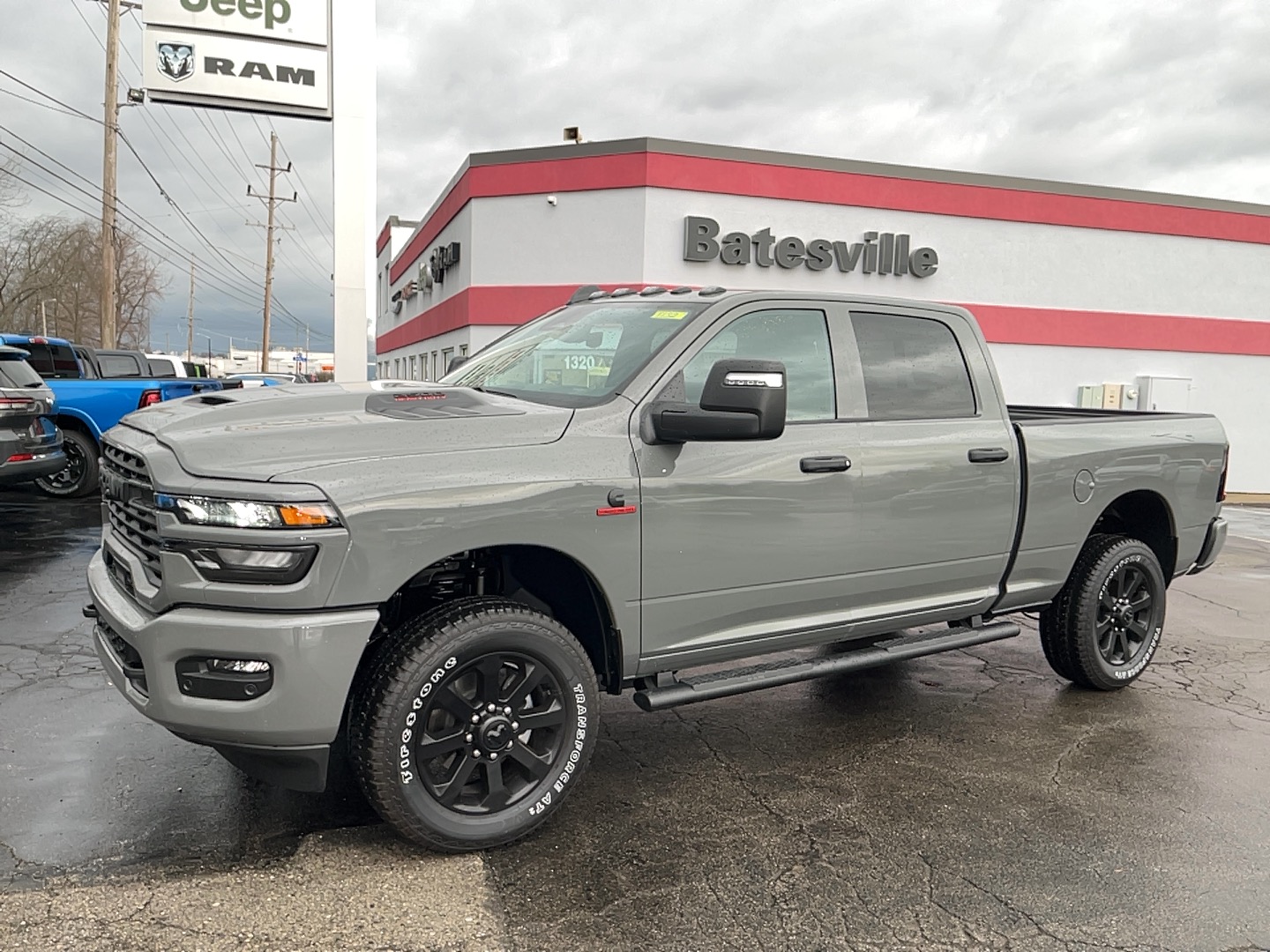 2026 Ram 2500 BLACK EXPRESS CREW CAB 4X4 6'4 BOX Pickup