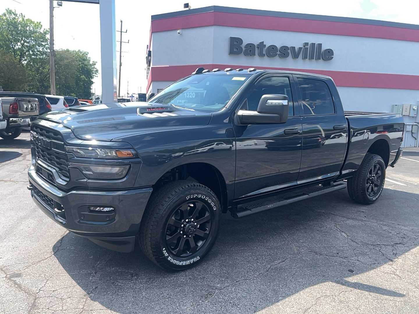 2026 Ram 2500 BLACK EXPRESS CREW CAB 4X4 6'4 BOX Pickup