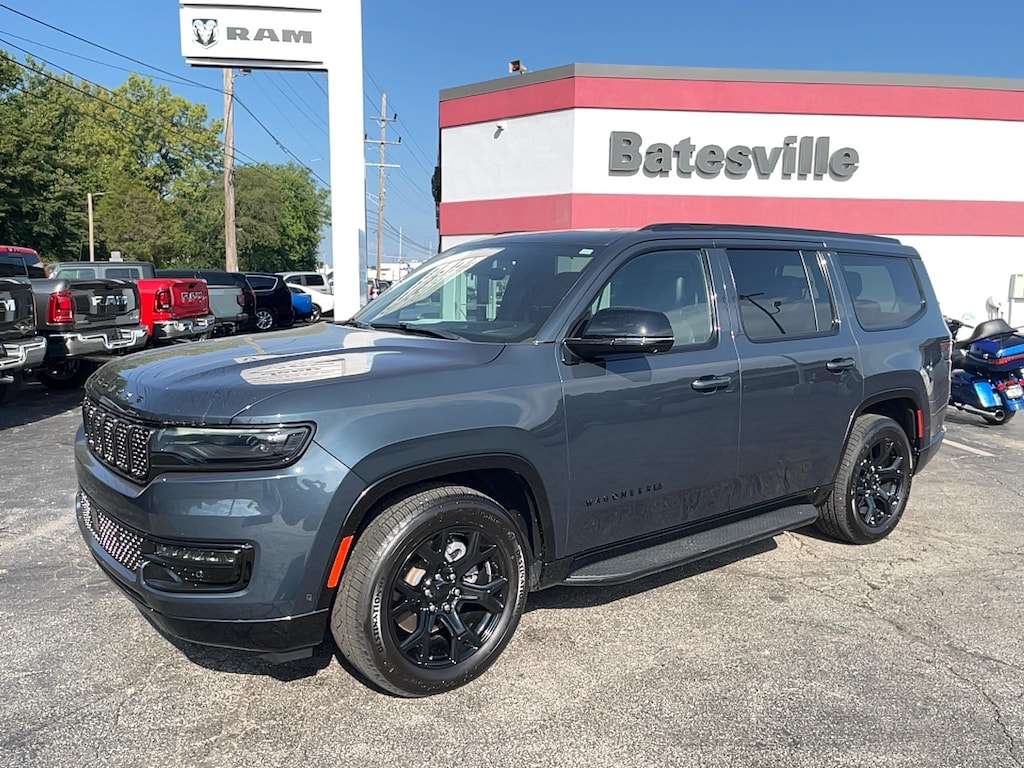 Used 2024 Jeep Wagoneer Series II Carbide SUV