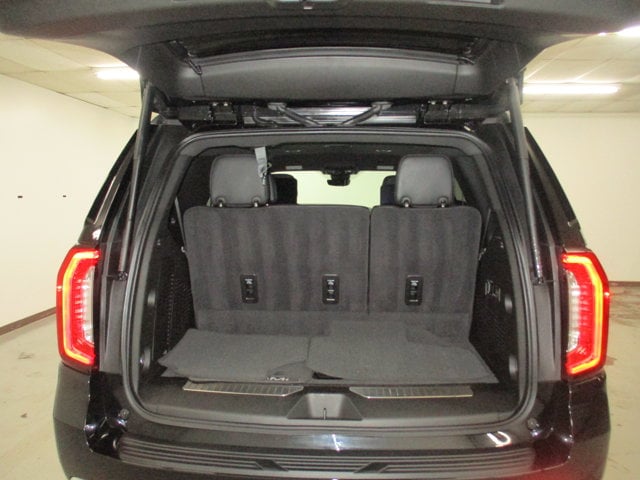 2024 GMC Yukon Denali - Photo 12