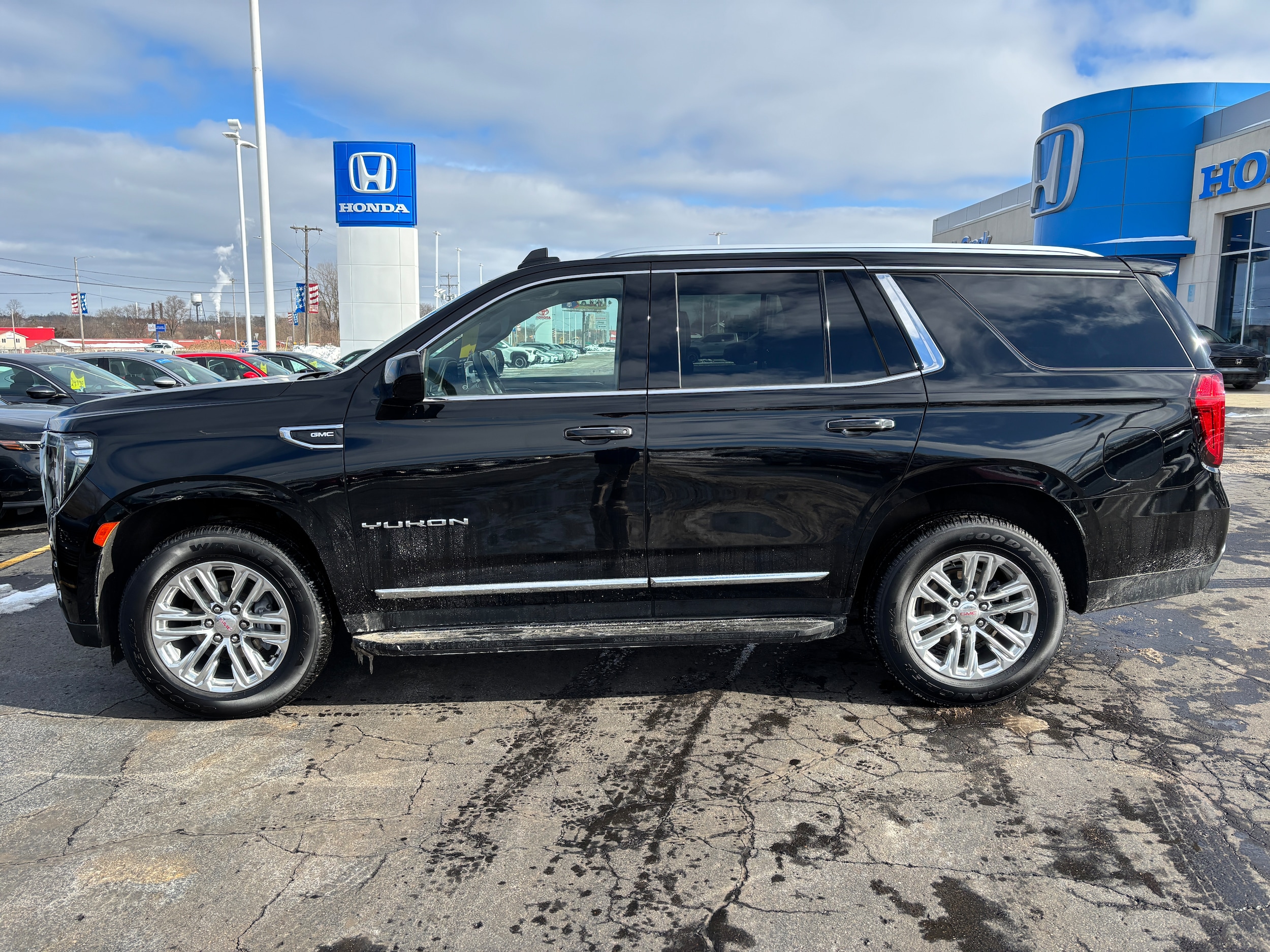 2023 GMC Yukon