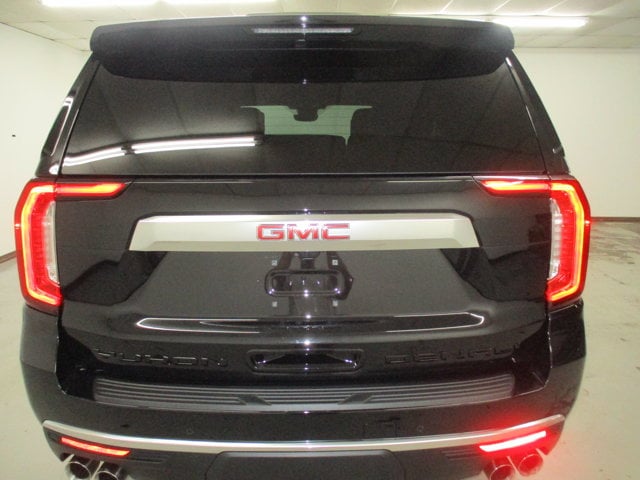 2024 GMC Yukon Denali - Photo 7