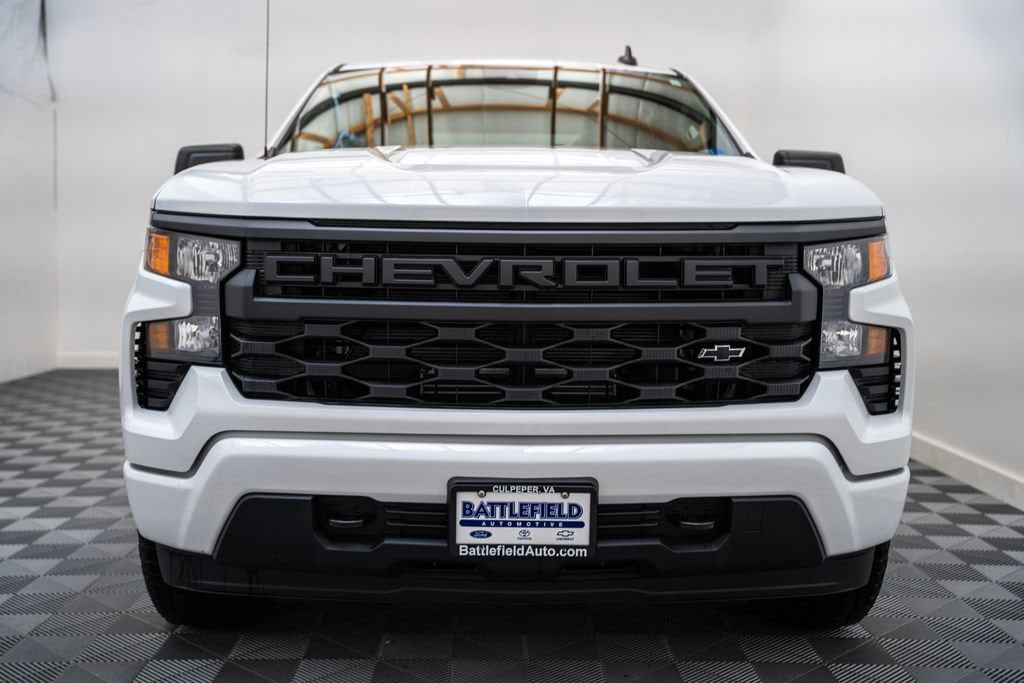 New 2026 Chevrolet Silverado 1500 Custom Truck
