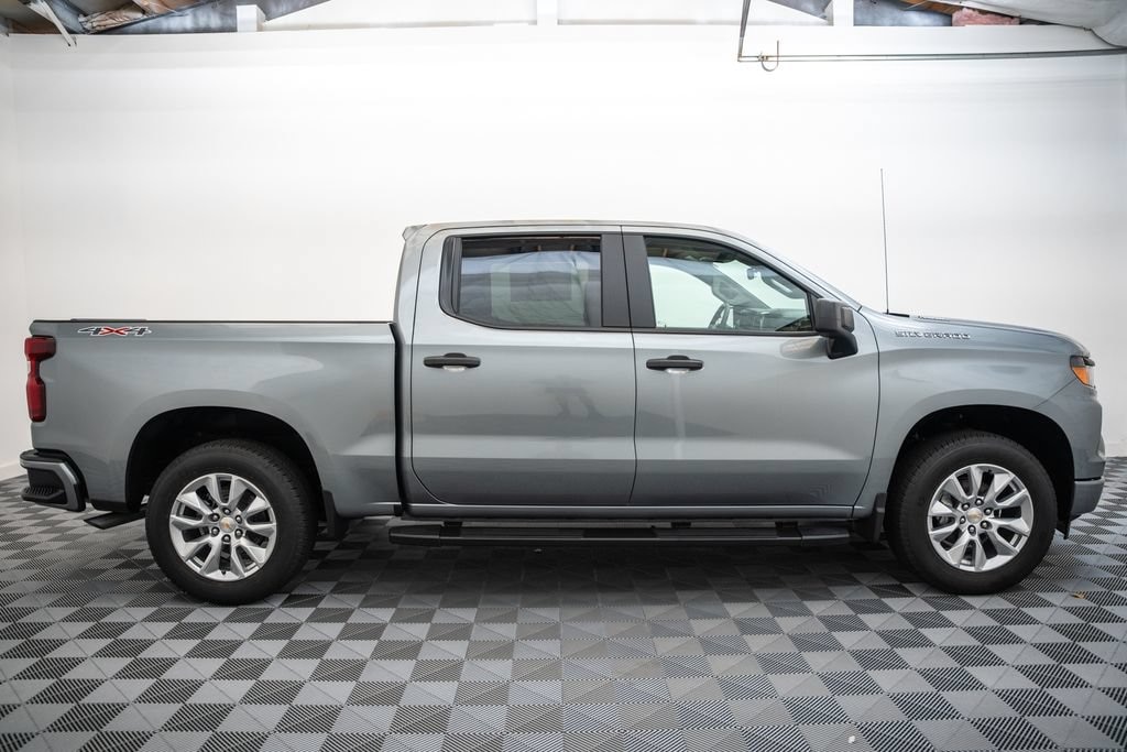 New 2026 Chevrolet Silverado 1500 Custom Truck