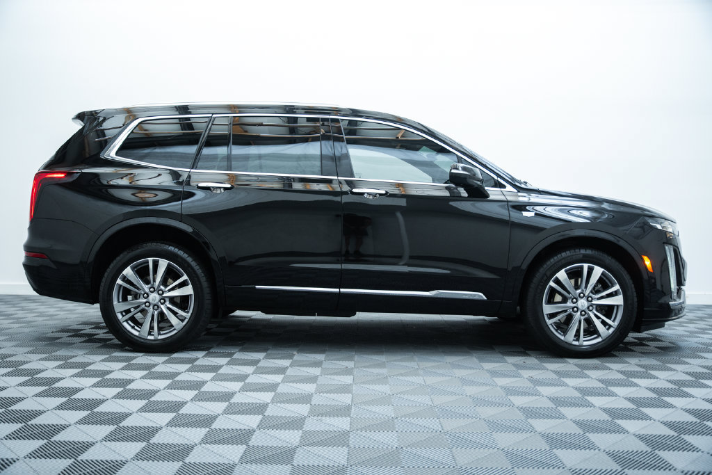 Used 2024 CADILLAC XT6 Premium Luxury SUV
