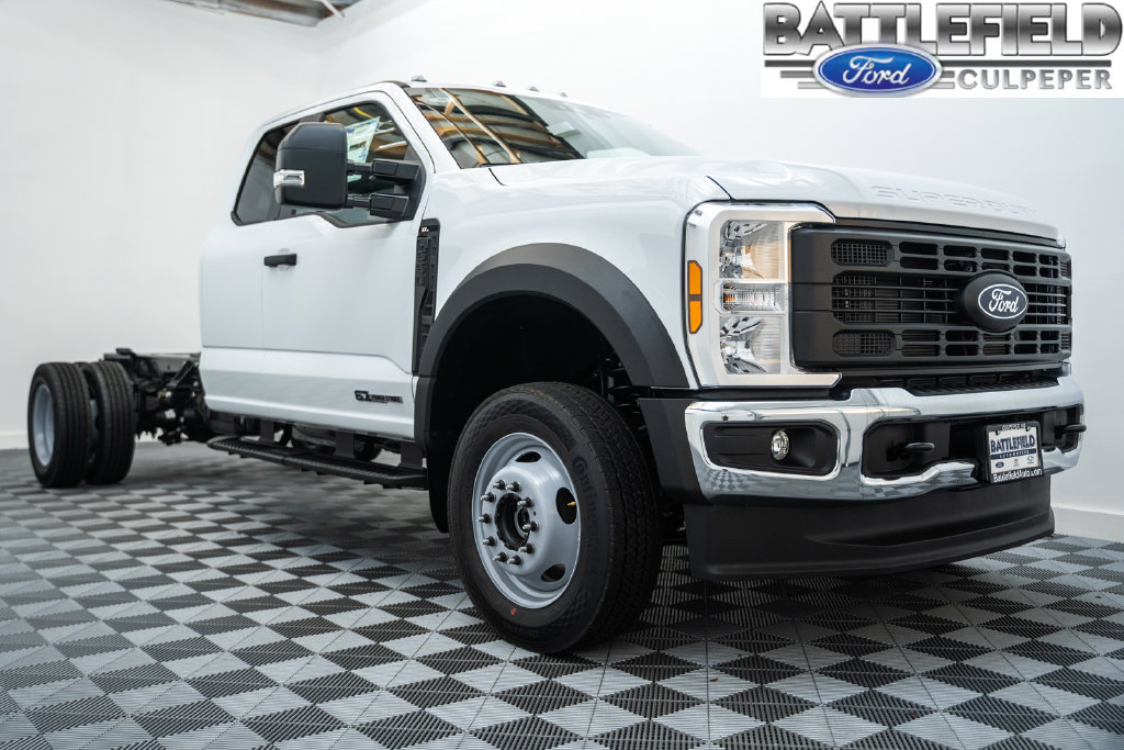 2027 Ford F-550 Super Duty Chassis Cab XL