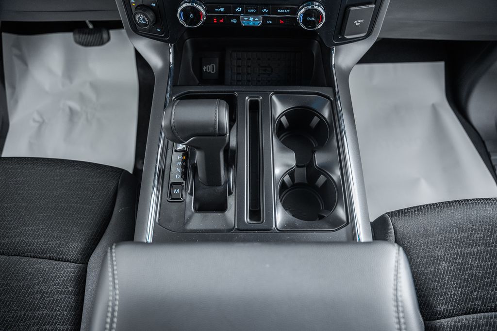 2026 Ford F-150 XLT - Photo 32