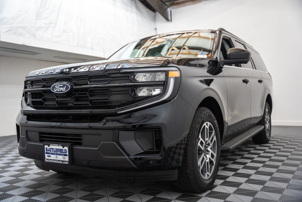 New 2026 Ford Expedition Max Active SUV