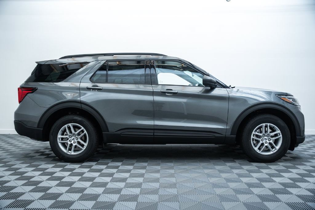 New 2027 Ford Explorer Active SUV