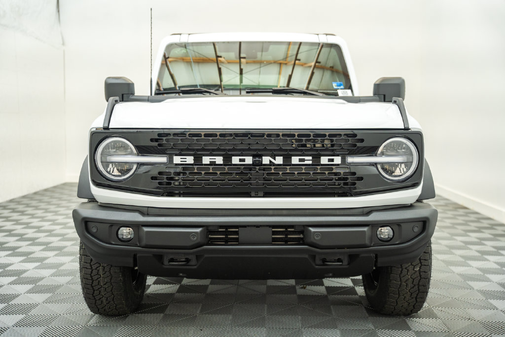 New 2026 Ford Bronco Outer Banks SUV